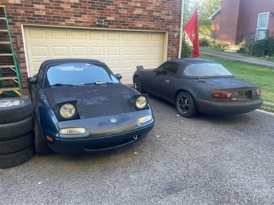 1996 Mazda NA MX-5 Miata - Image 2 of 7