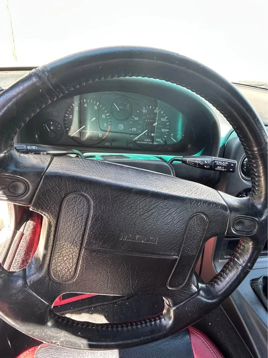 1996 Mazda NA MX-5 Miata - Image 6 of 7