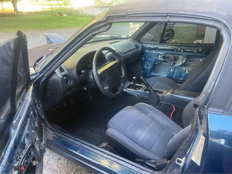 1996 Mazda NA MX-5 Miata - Image 6 of 7