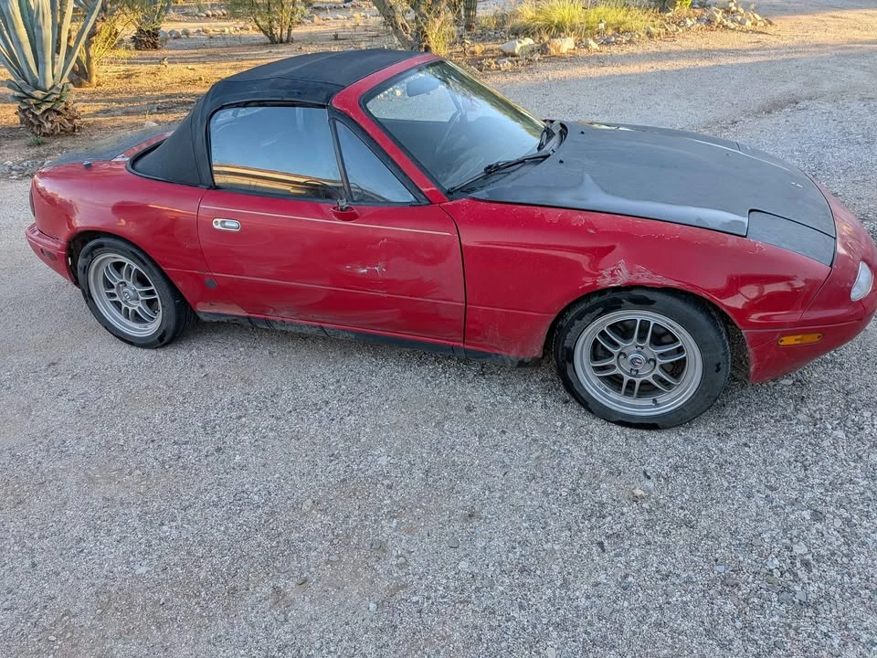 1996 Mazda NA MX-5 Miata - Image 2 of 12