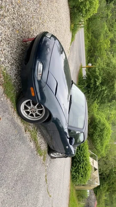 1996 Mazda NA MX-5 Miata - Image 5 of 5
