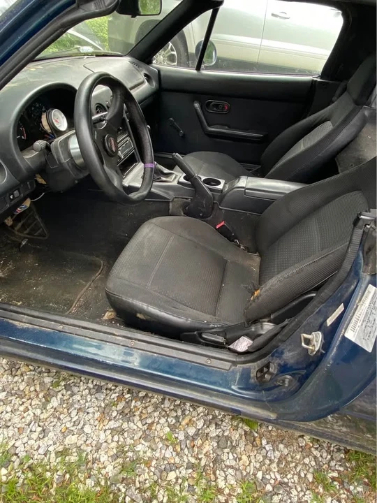1996 Mazda NA MX-5 Miata - Image 4 of 5