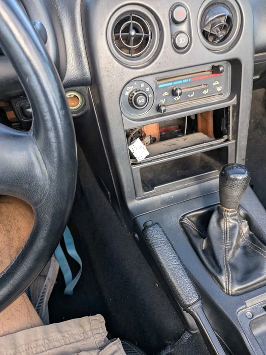 1996 Mazda NA MX-5 Miata - Image 12 of 12
