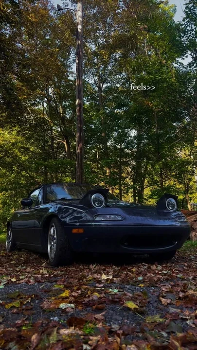 1996 Mazda NA MX-5 Miata - Image 3 of 4