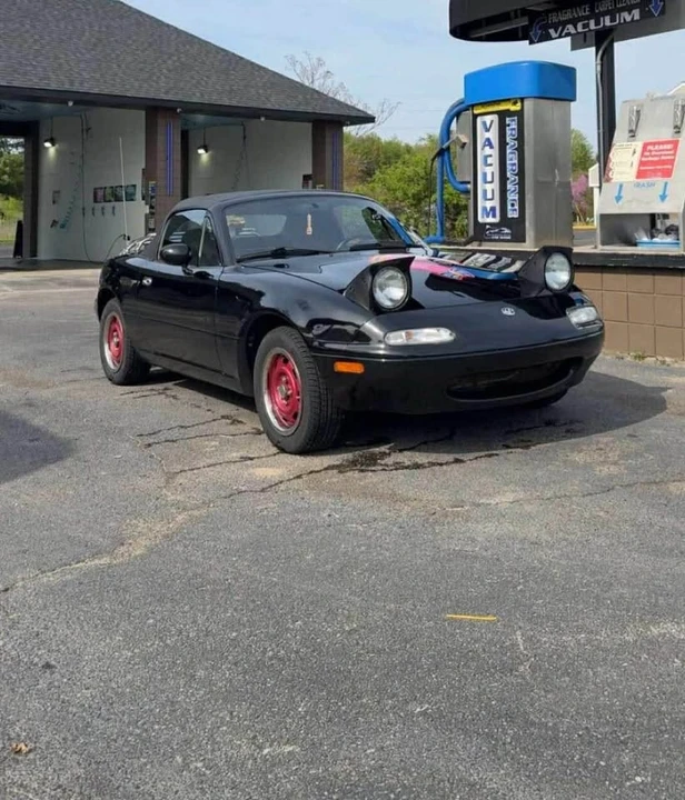 1996 Mazda NA MX-5 Miata - Image 16 of 17