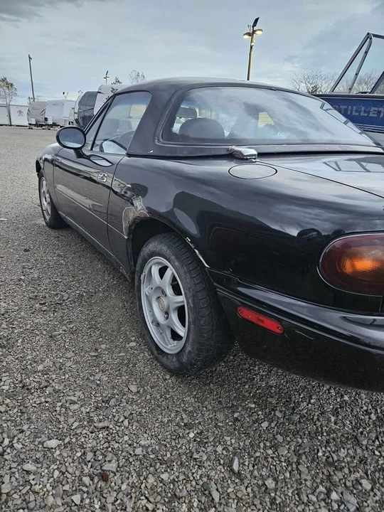 1996 Mazda NA MX-5 Miata - Image 7 of 19