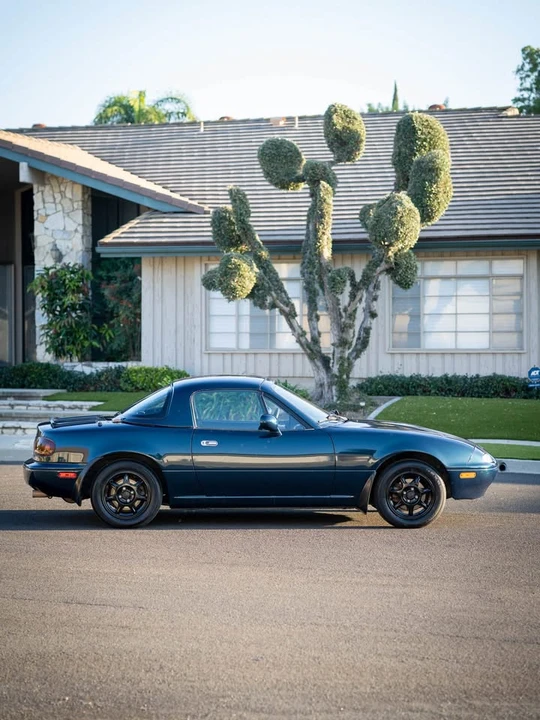 1996 Mazda NA MX-5 Miata - Image 3 of 15