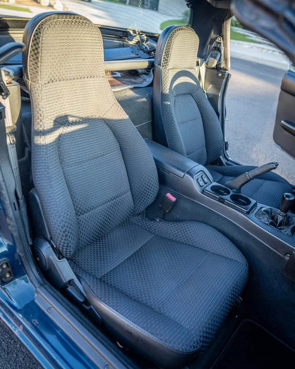 1996 Mazda NA MX-5 Miata - Image 9 of 15