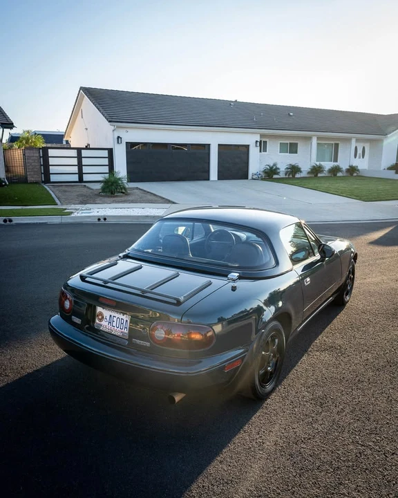 1996 Mazda NA MX-5 Miata - Image 6 of 15