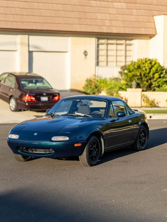 1996 Mazda NA MX-5 Miata - Image 5 of 15