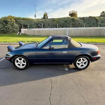 1996 Mazda MX-5 Miata Convertible