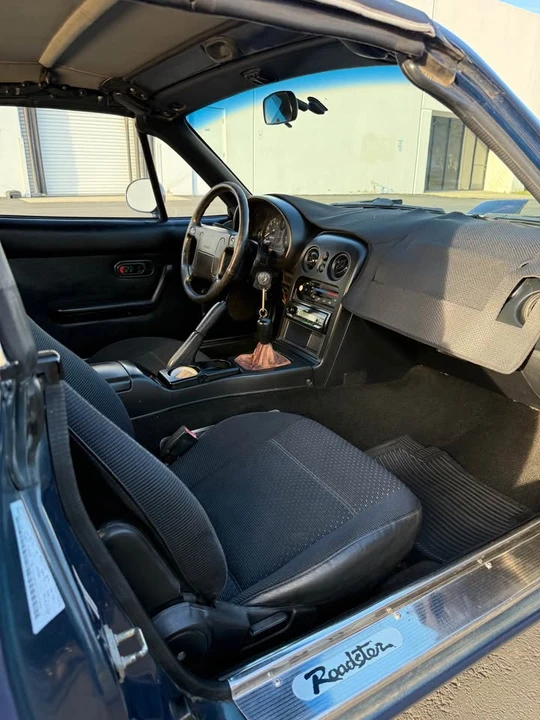 1996 Mazda NA MX-5 Miata - Image 8 of 8