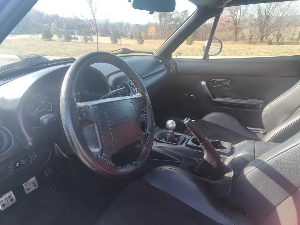1996 Mazda NA MX-5 Miata - Image 8 of 11