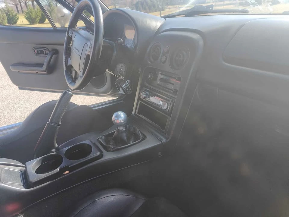 1996 Mazda NA MX-5 Miata - Image 11 of 11