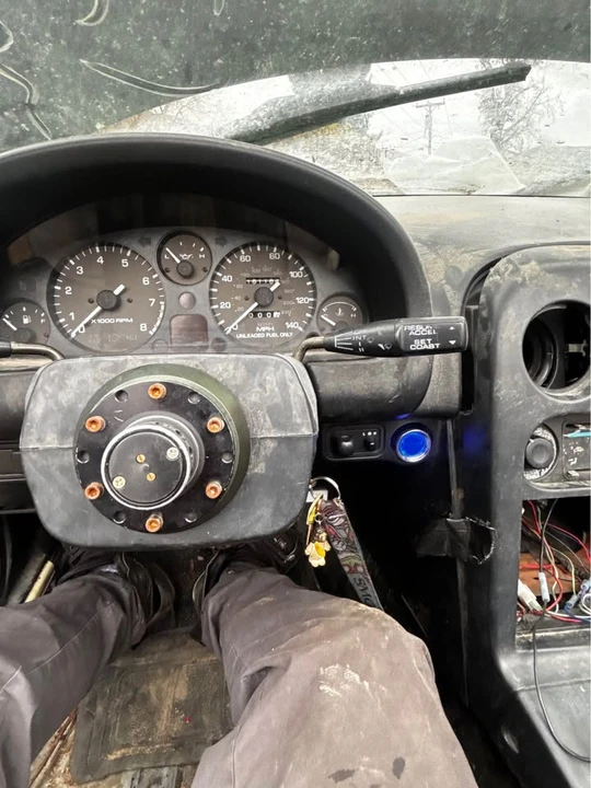 1996 Mazda NA MX-5 Miata - Image 2 of 5
