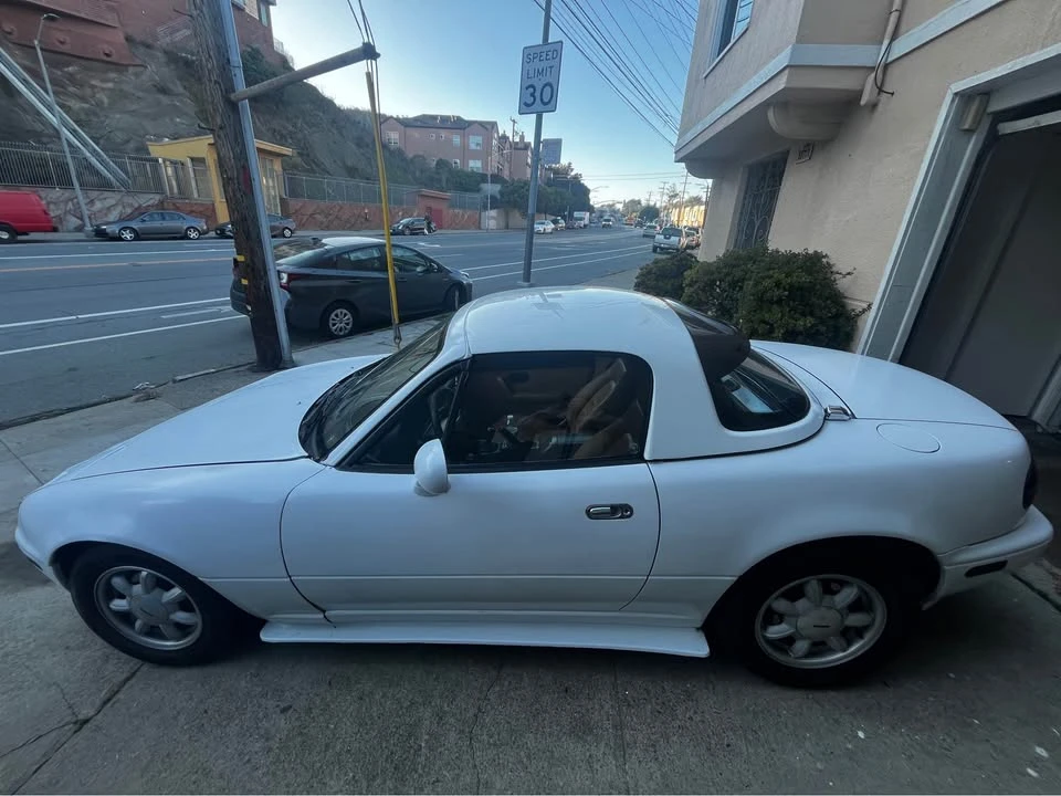 1996 Mazda NA MX-5 Miata - Image 4 of 8