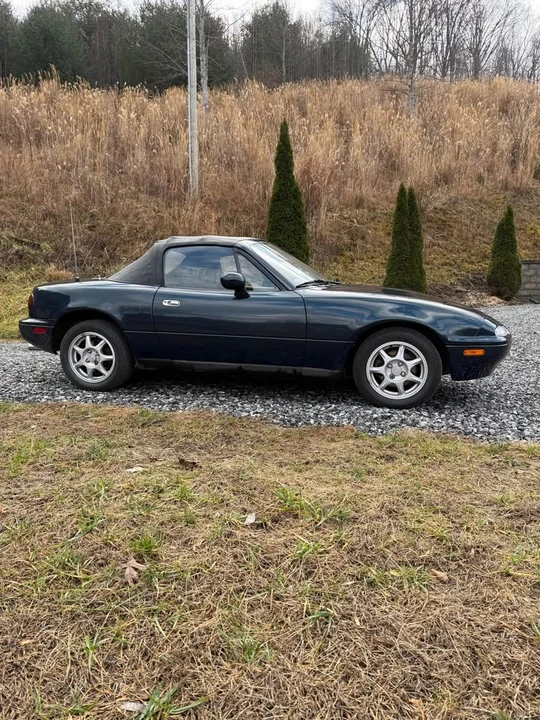 1996 Mazda NA MX-5 Miata - Image 3 of 10