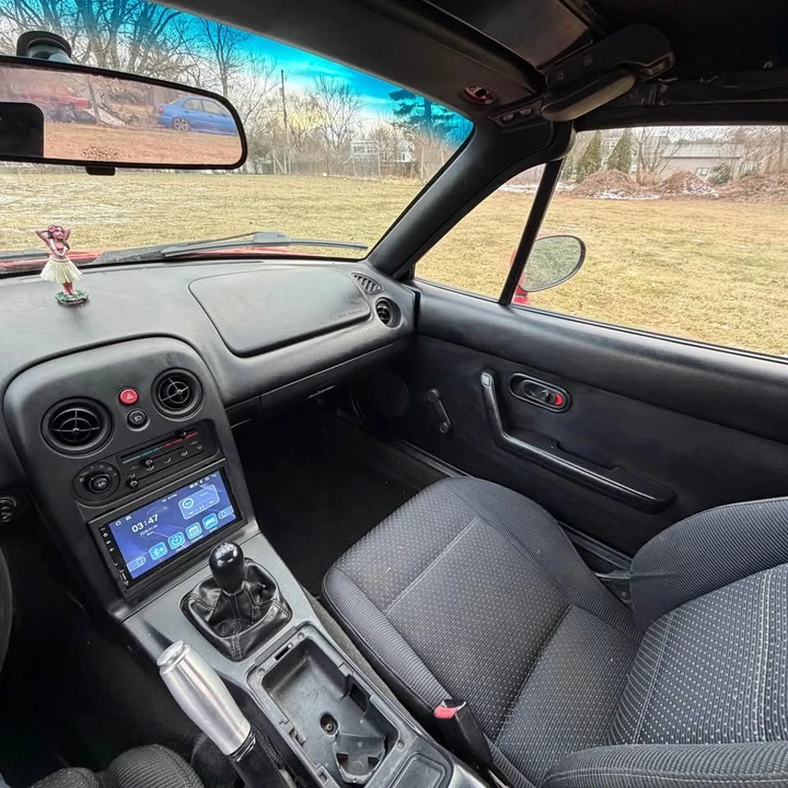 1996 Mazda NA MX-5 Miata - Image 9 of 15