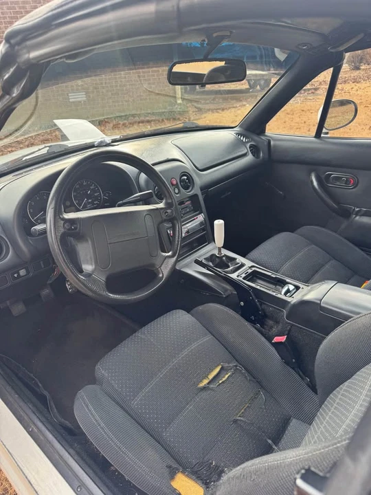 1996 Mazda NA MX-5 Miata - Image 4 of 5