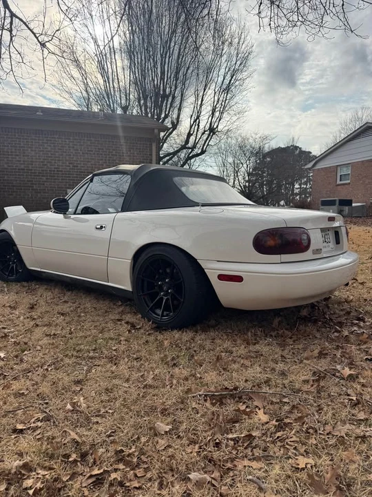 1996 Mazda NA MX-5 Miata - Image 3 of 5