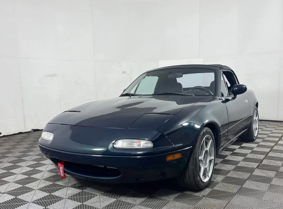 1996 Mazda NA MX-5 Miata - Image 5 of 20