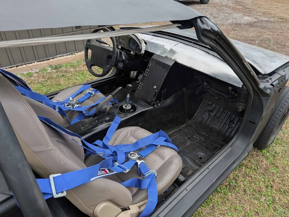 1996 Mazda NA MX-5 Miata - Image 7 of 10
