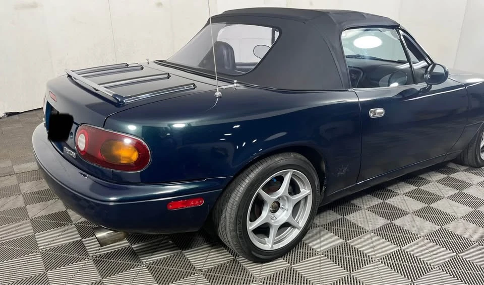 1996 Mazda NA MX-5 Miata - Image 12 of 20