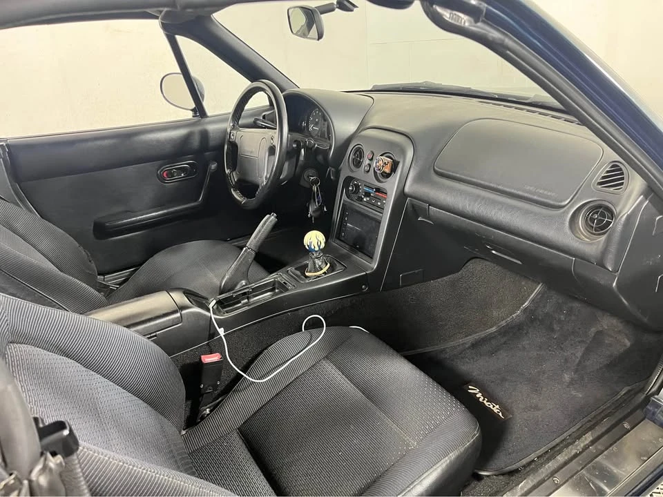 1996 Mazda NA MX-5 Miata - Image 14 of 20