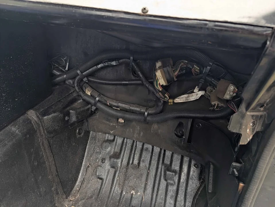 1996 Mazda NA MX-5 Miata - Image 9 of 10