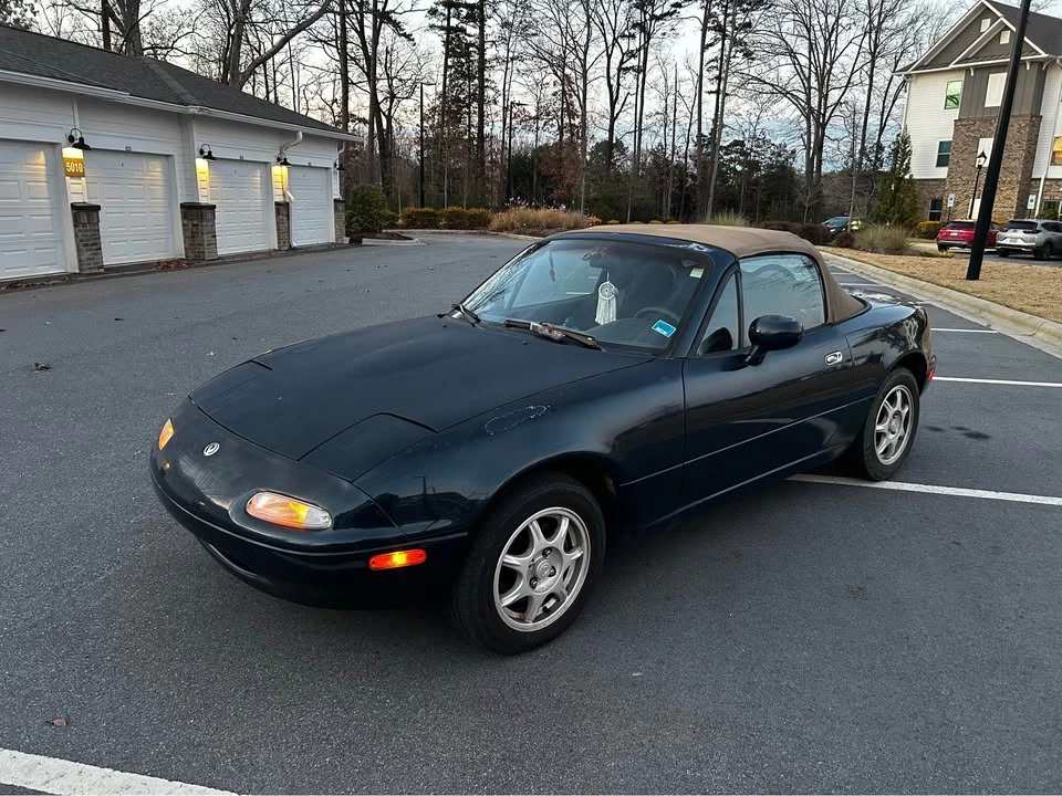 1996 Mazda NA MX-5 Miata - Image 2 of 7