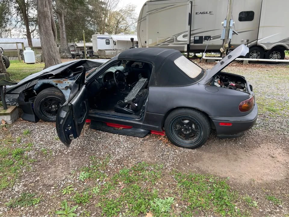 1996 Mazda NA MX-5 Miata - Image 9 of 11