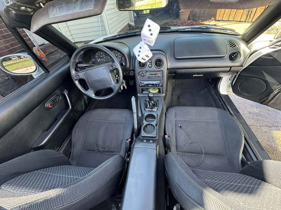 1996 Mazda NA MX-5 Miata - Image 3 of 13