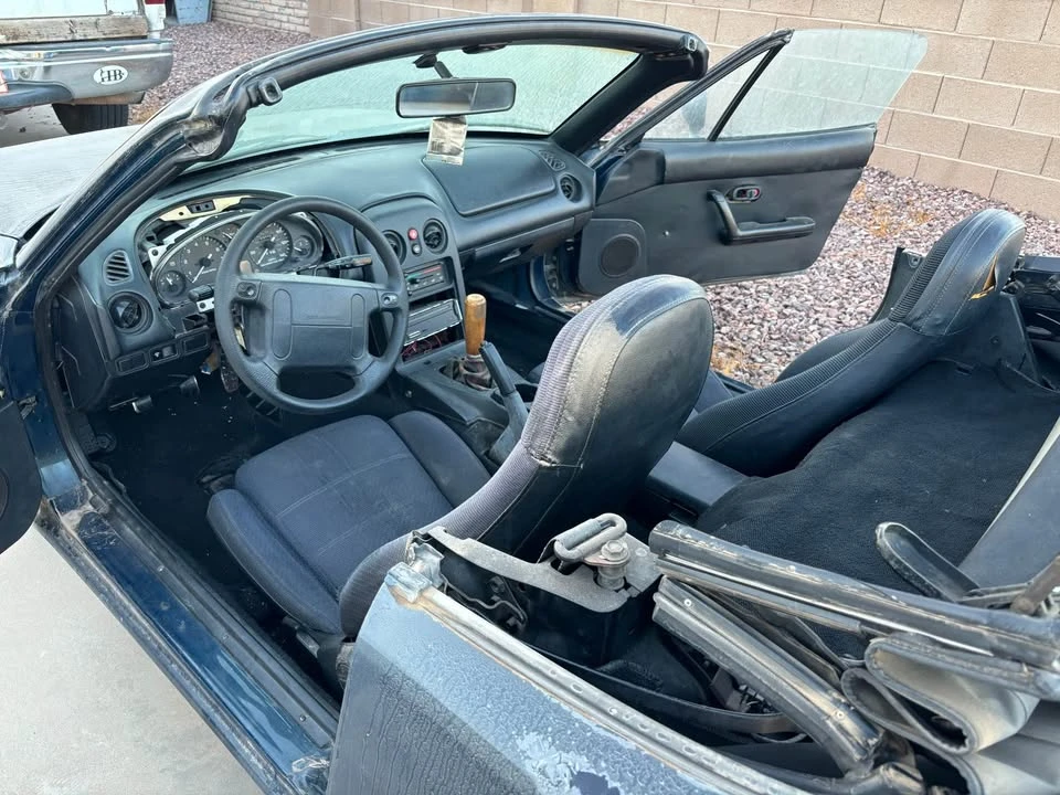1996 Mazda NA MX-5 Miata - Image 7 of 9