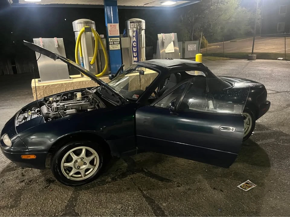 1996 Mazda NA MX-5 Miata - Image 4 of 6
