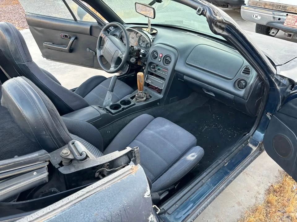 1996 Mazda NA MX-5 Miata - Image 8 of 9