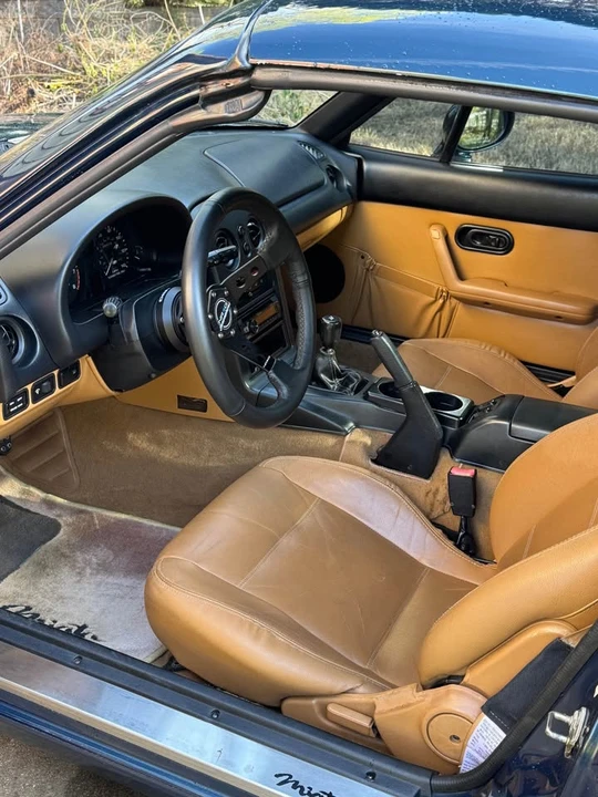 1996 Mazda NA MX-5 Miata - Image 6 of 9