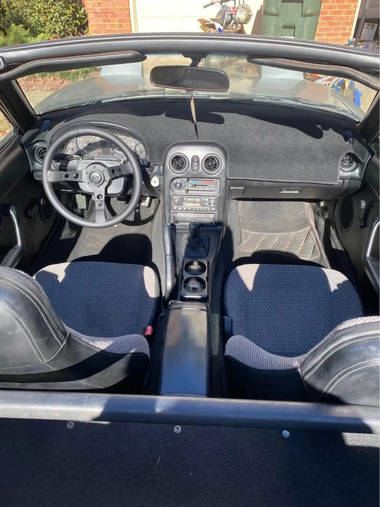 1996 Mazda NA MX-5 Miata - Image 10 of 13