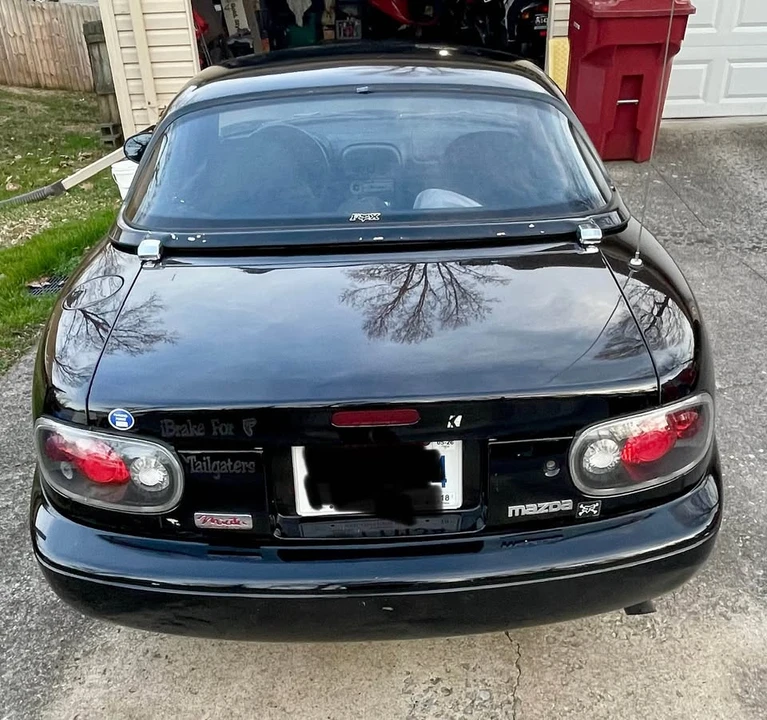 1996 Mazda NA MX-5 Miata - Image 4 of 10