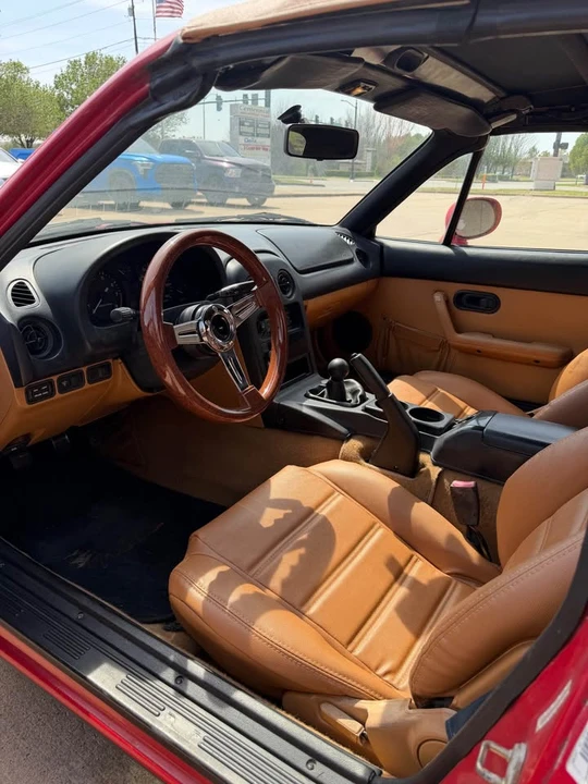 1996 Mazda NA MX-5 Miata - Image 7 of 11