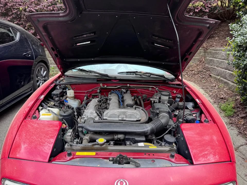 1996 Mazda NA MX-5 Miata - Image 5 of 10