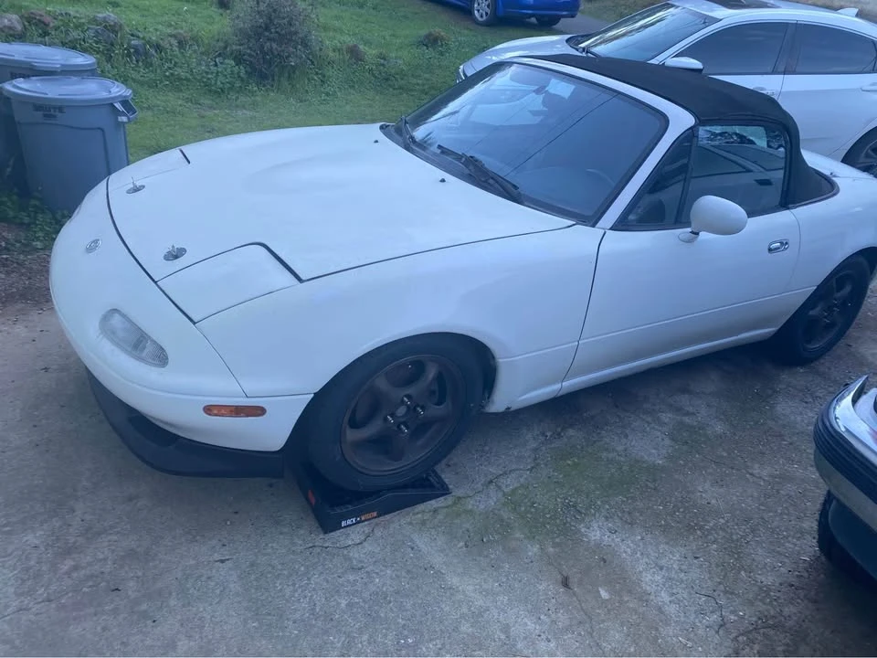 1996 Mazda NA MX-5 Miata - Image 2 of 4