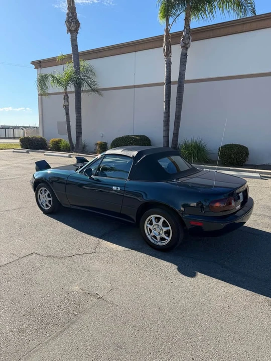 1996 Mazda NA MX-5 Miata - Image 2 of 10