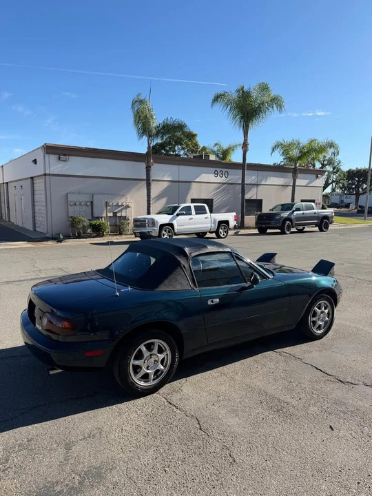 1996 Mazda NA MX-5 Miata - Image 3 of 10