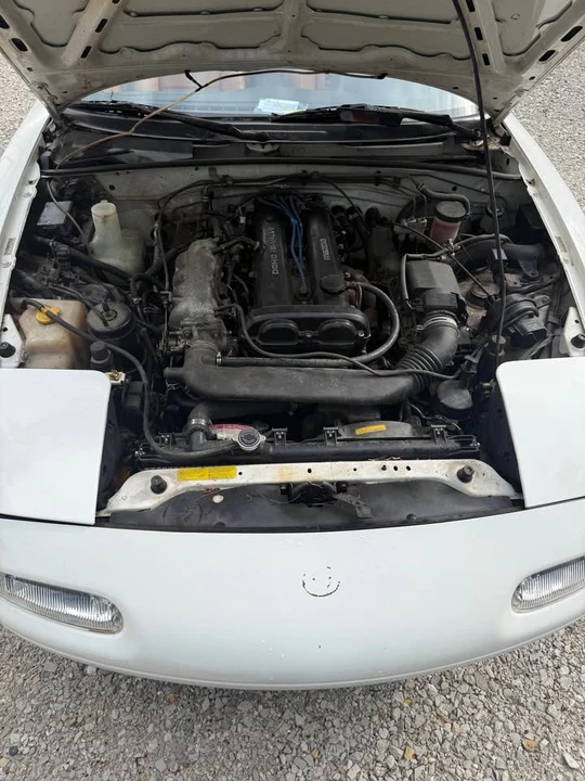 1996 Mazda NA MX-5 Miata - Image 11 of 12