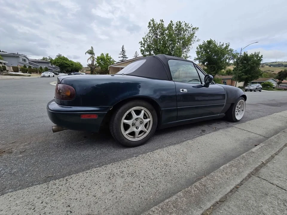 1996 Mazda NA MX-5 Miata - Image 2 of 13