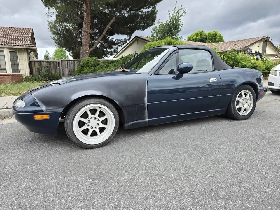 1996 Mazda NA MX-5 Miata - Image 6 of 13