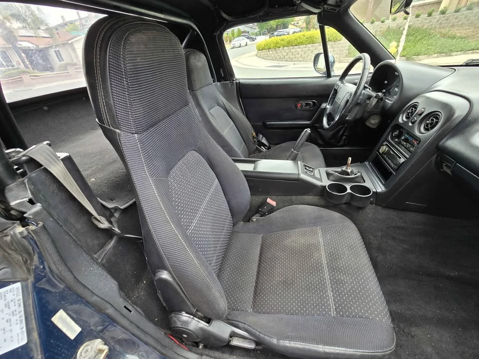 1996 Mazda NA MX-5 Miata - Image 7 of 13