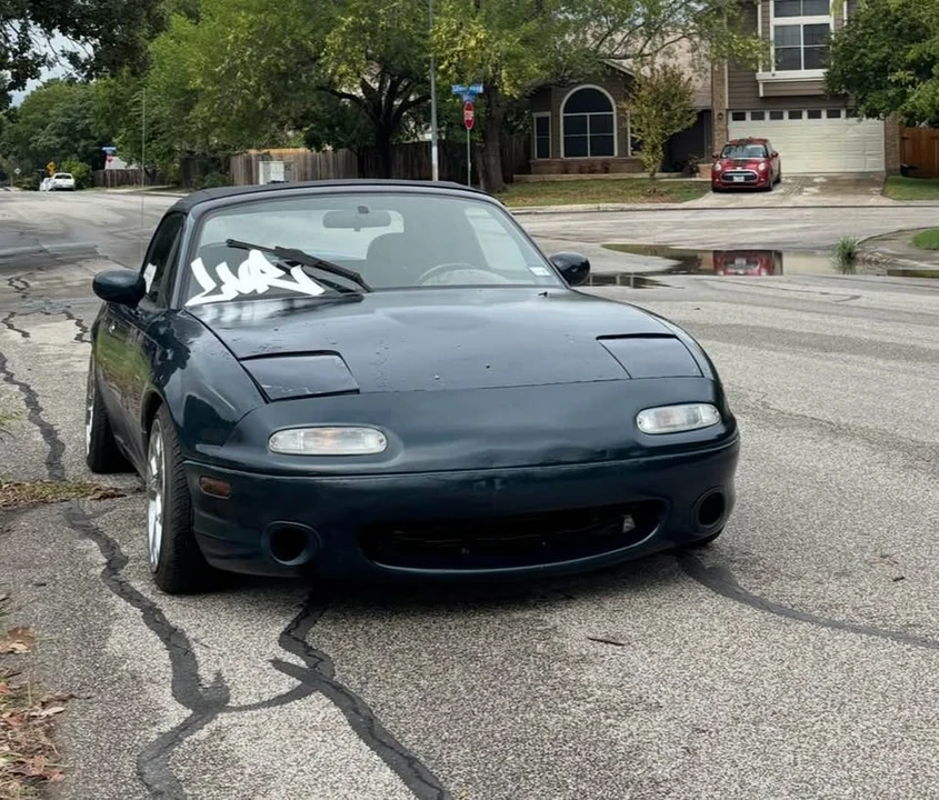 1996 Mazda NA MX-5 Miata - Image 4 of 5