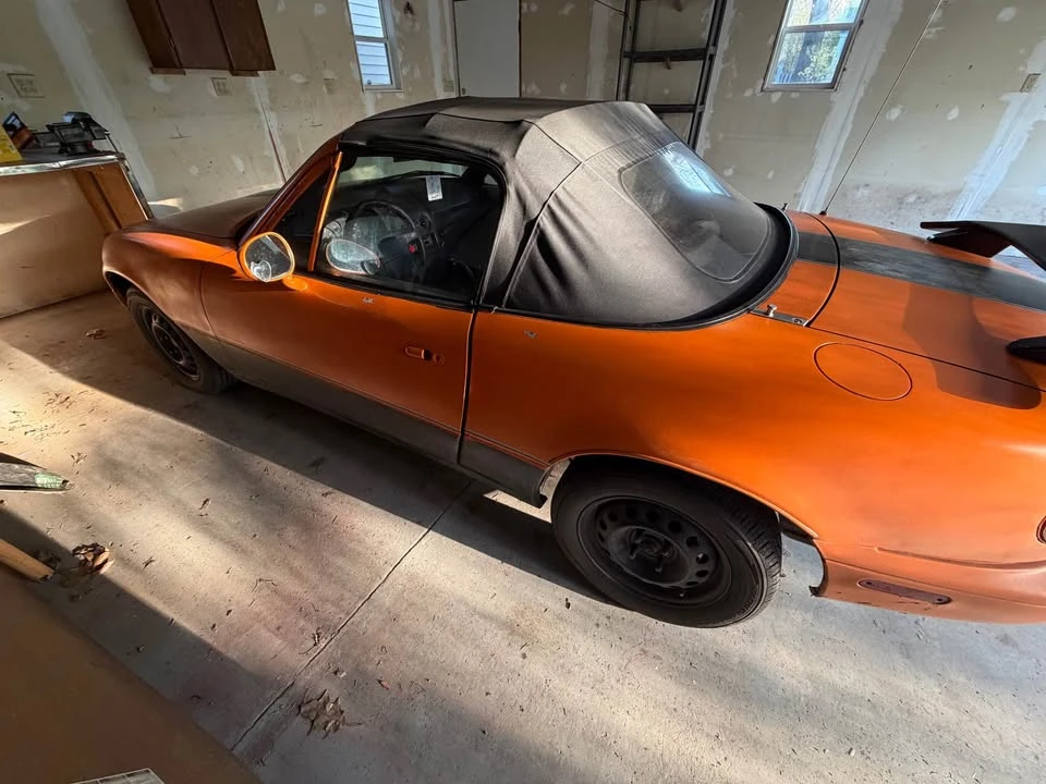 1996 Mazda NA MX-5 Miata - Image 5 of 10