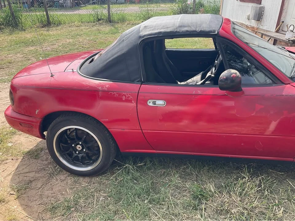 1996 Mazda NA MX-5 Miata - Image 4 of 13
